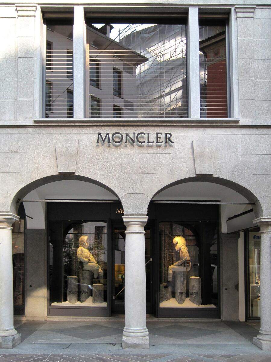 Moncler Lugano